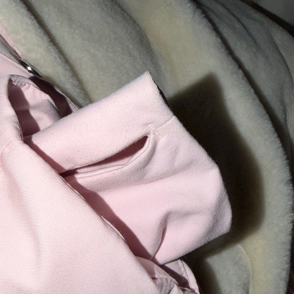 Hollister Light Pink Faux Fur Puffer Jacket w/Hood - Picture 5 of 6